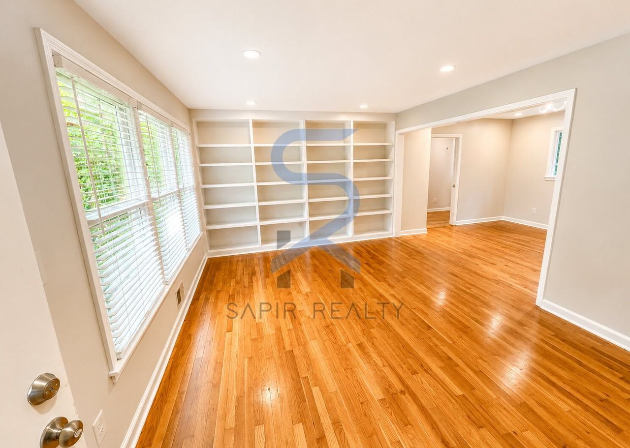 1171 Arborvista Dr Ne - Photo 2 of 27