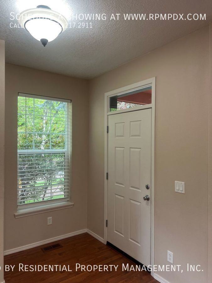 1008 Se Bacarra St - Photo 6 of 46