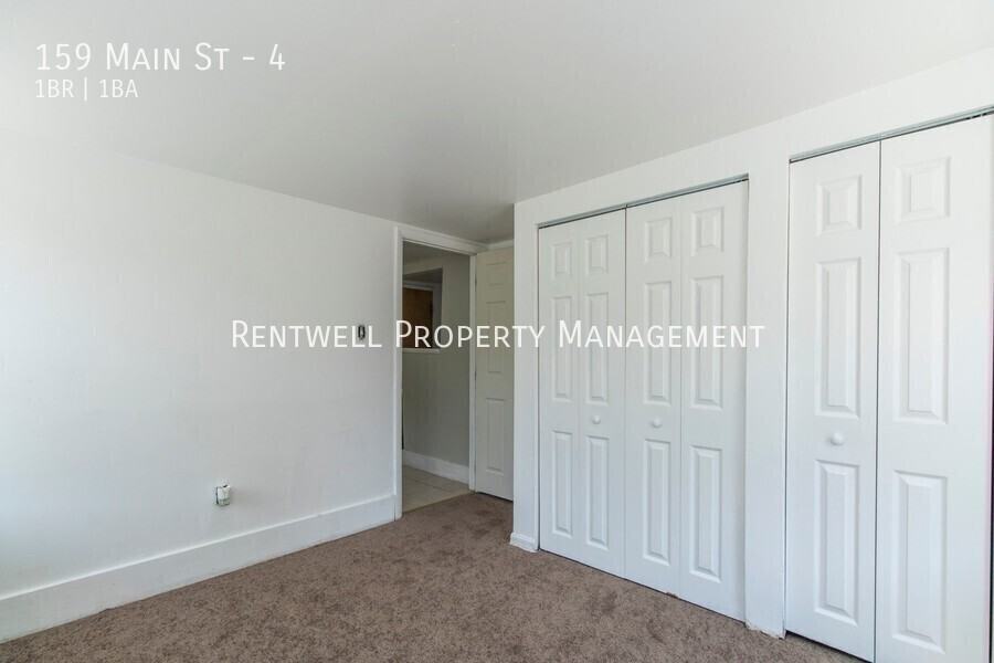 159 Main St #4 - Photo 2 of 15