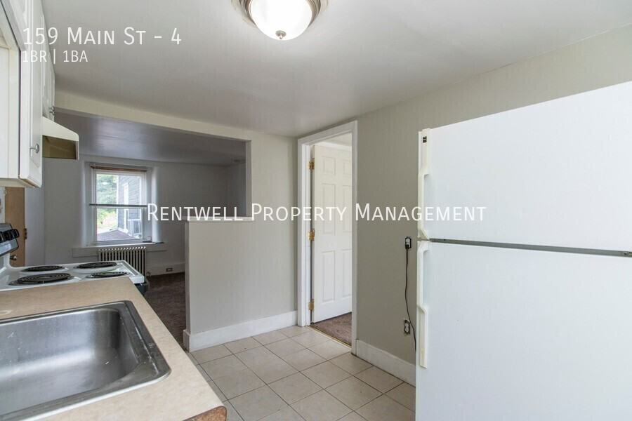 159 Main St #4 - Photo 4 of 15