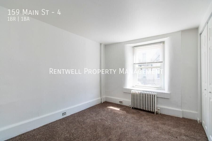 159 Main St #4 - Photo 7 of 15