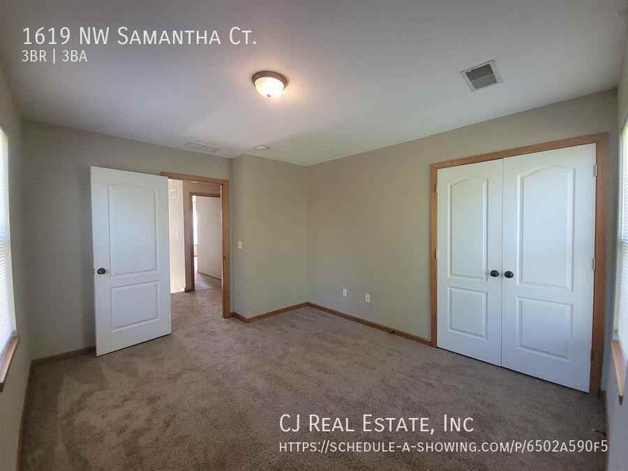 1619 Nw Samantha Ct - Photo 6 of 11