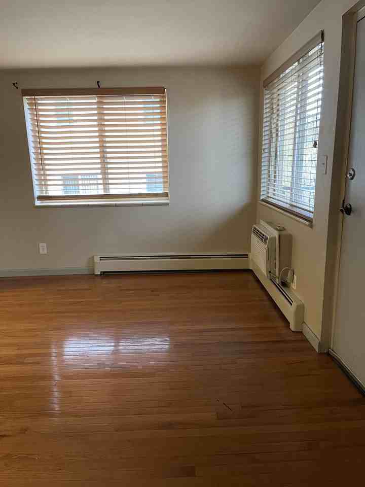 1685 Colorado Blvd #206 - Photo 4 of 8