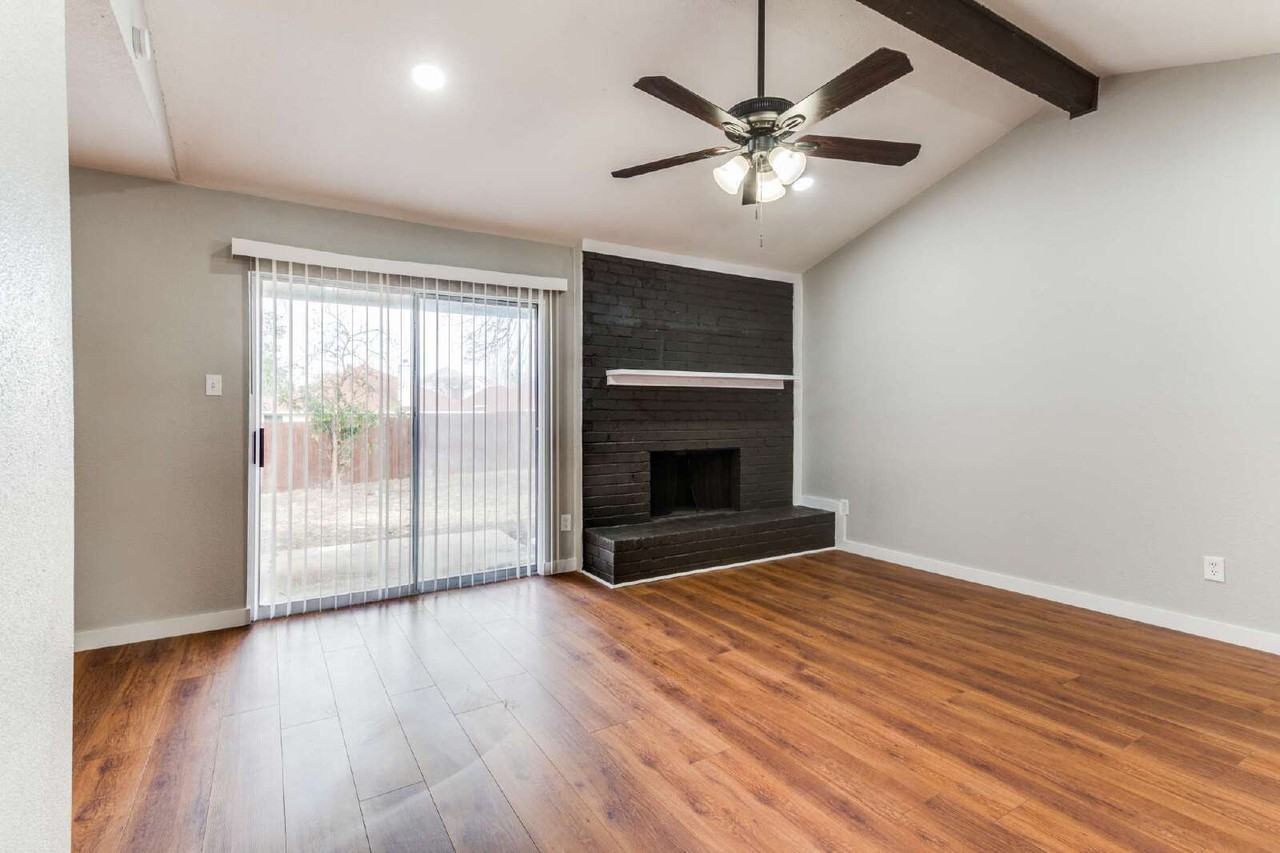 614 Brian Dr - Photo 3 of 26