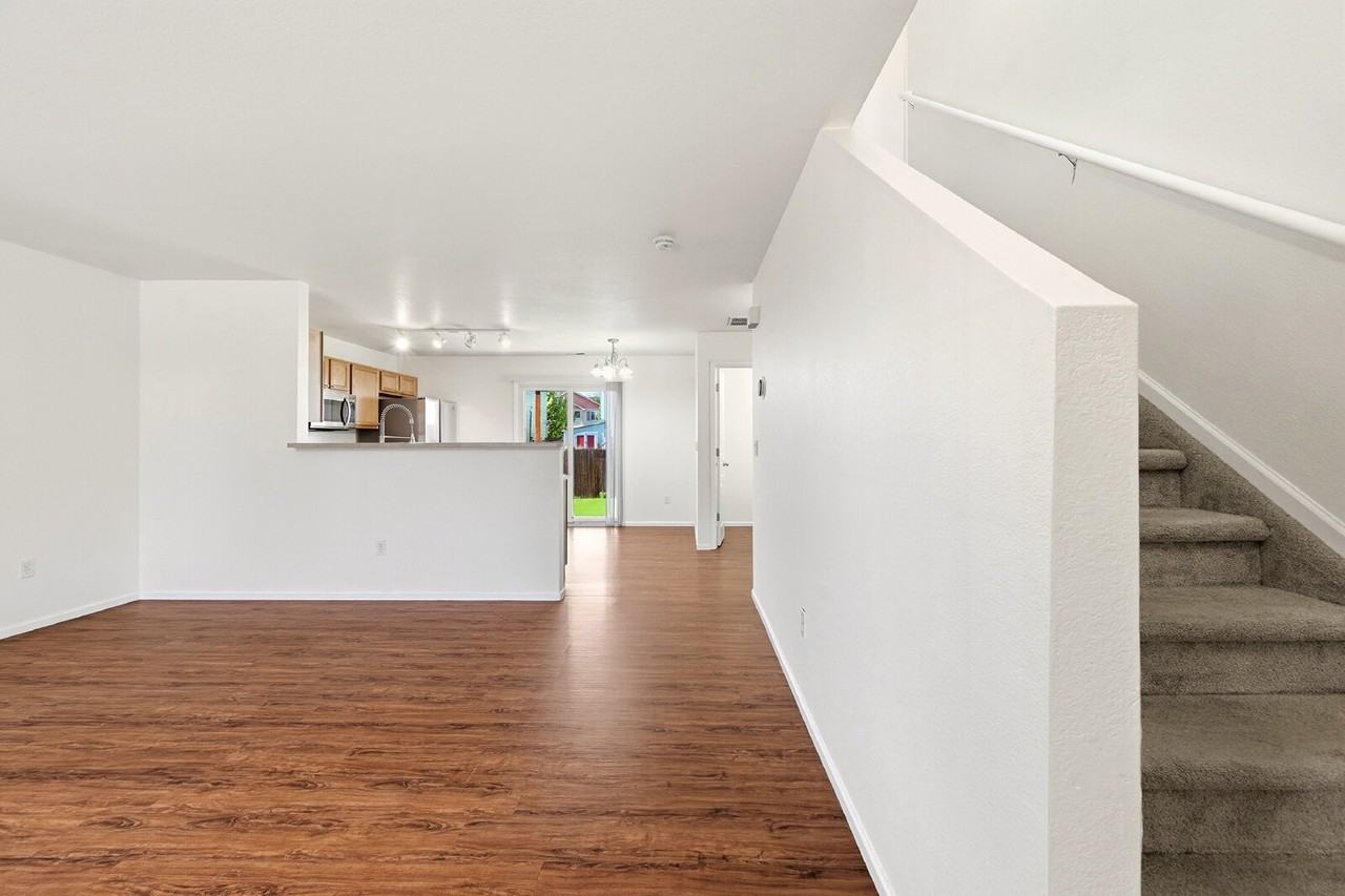 4982 Rusty Nail Pt - Photo 3 of 44