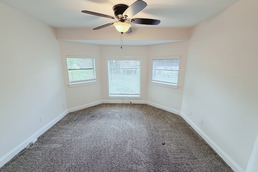 2814 Shellbark Rd - Photo 4 of 20