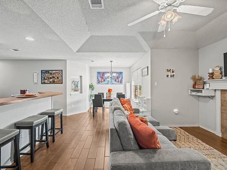 3104 110th St #A - Photo 4 of 26