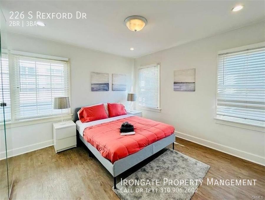 226 S Rexford Dr - Photo 7 of 15