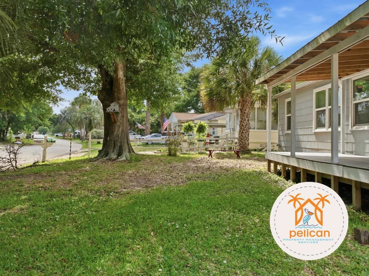 116 Se Gilliland Rd - Photo 4 of 34