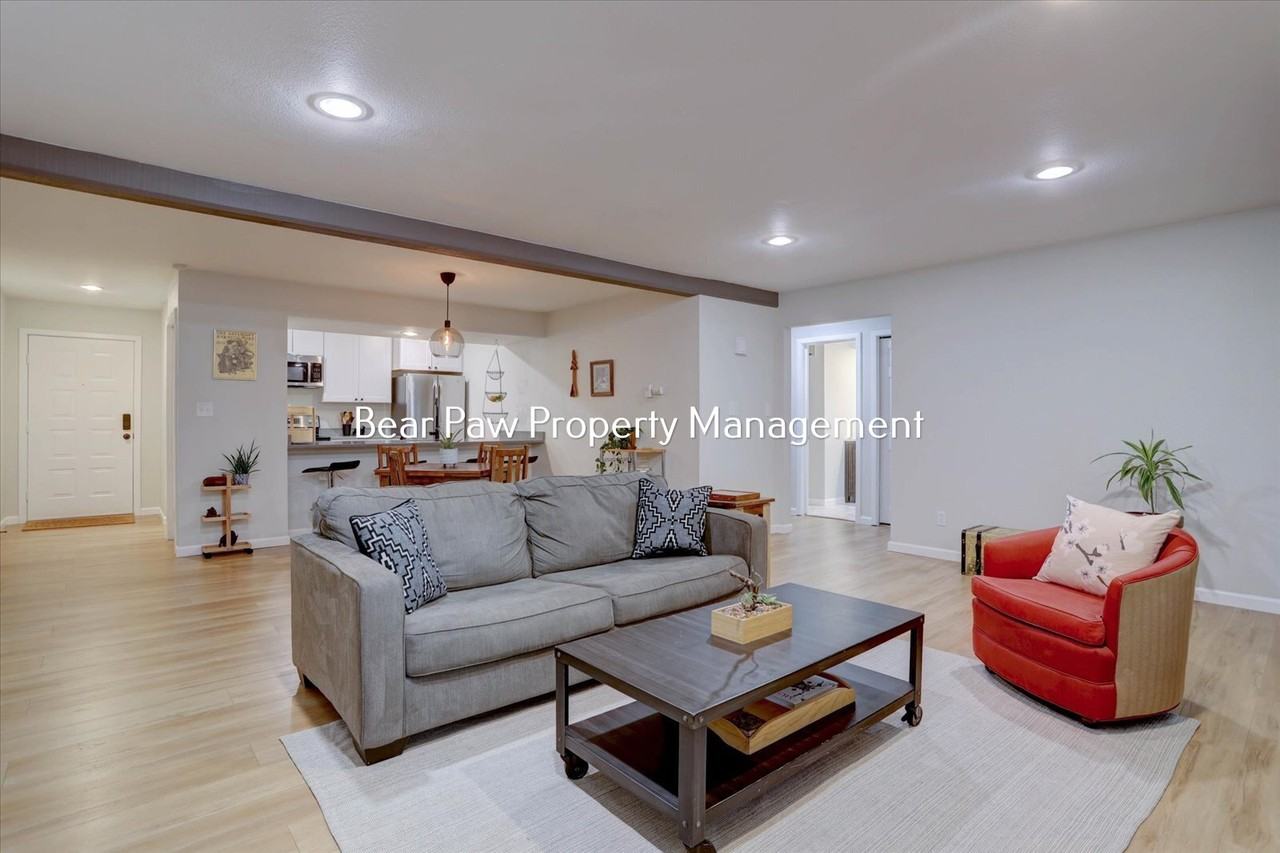 23518 Pondview Pl - Photo 6 of 21