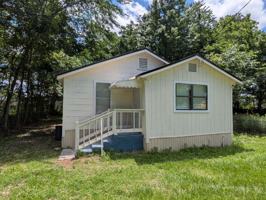 featured image of 1760 Audubon St