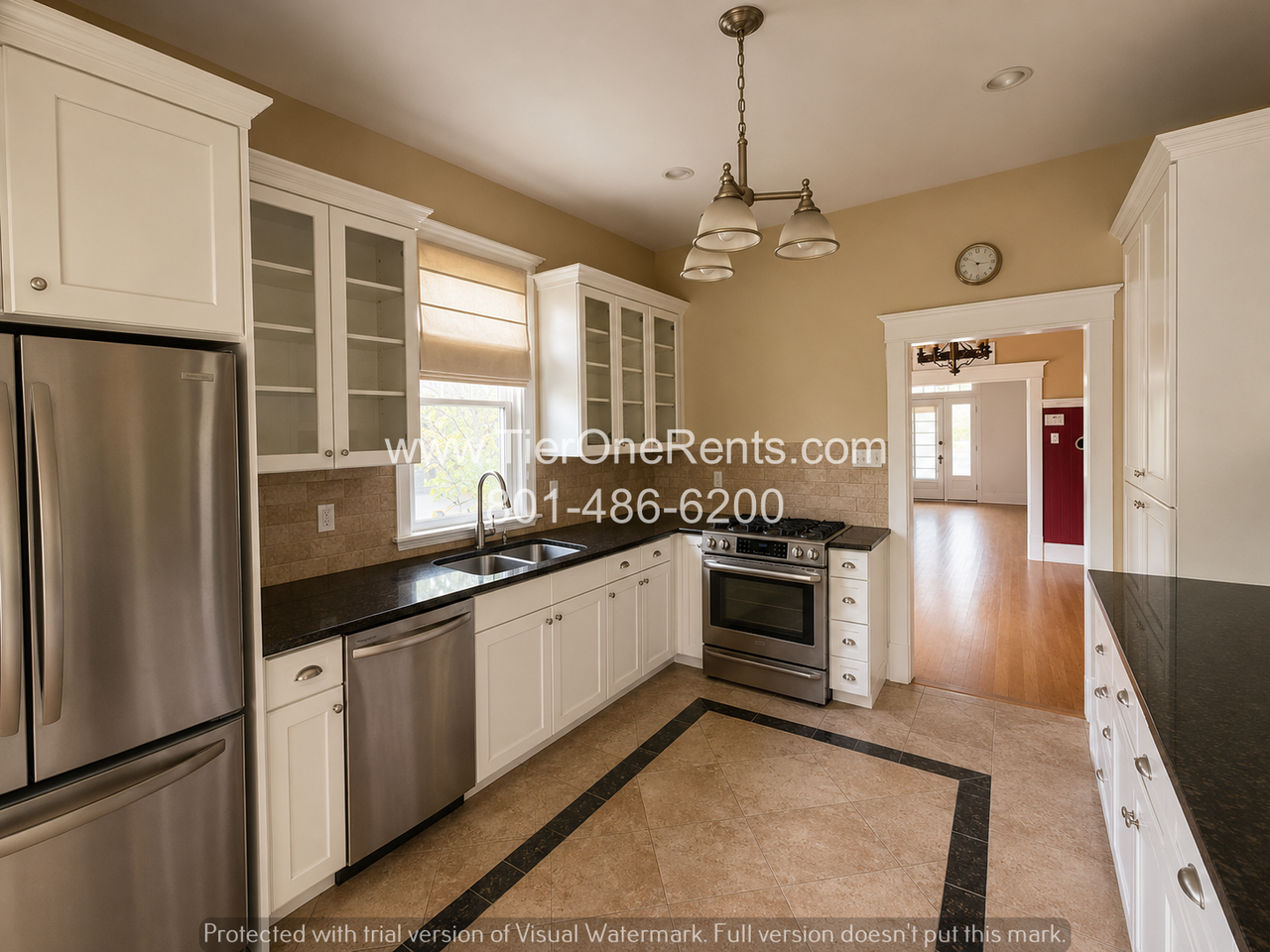 1012 E Blaine Ave - Photo 4 of 9
