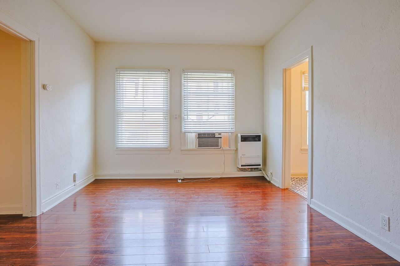 Newly Renovated Studio with Brick Exposure - Photo 5 of 26