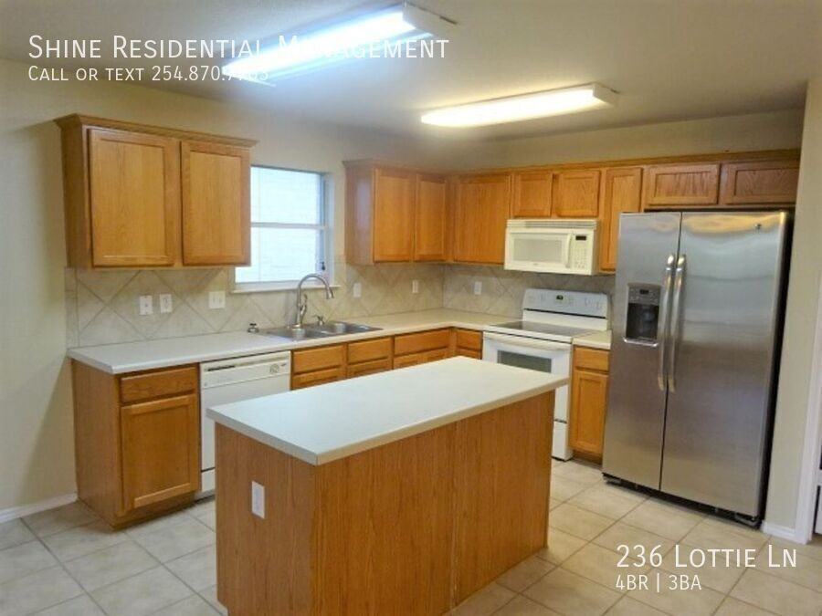 236 Lottie Ln - Photo 6 of 19