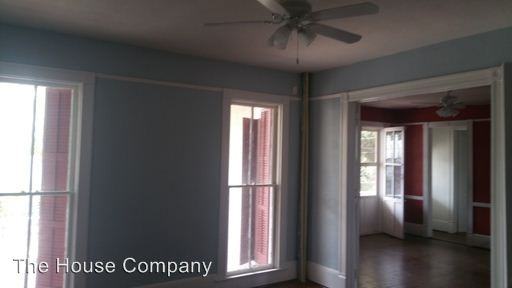 2323 Avenue L - Photo 3 of 25