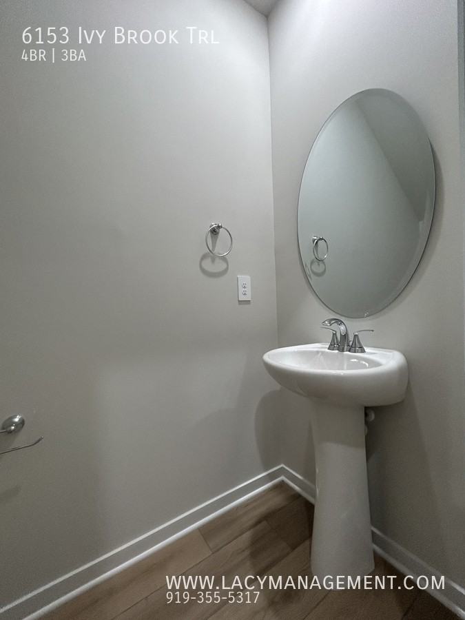 6153 Ivy Brook Trl - Photo 7 of 24