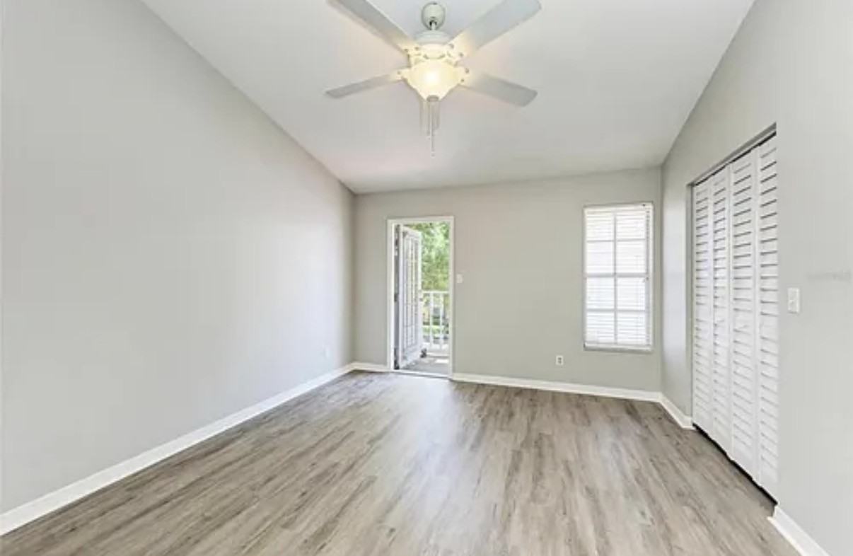 502 S Willow Ave #6 - Photo 2 of 21
