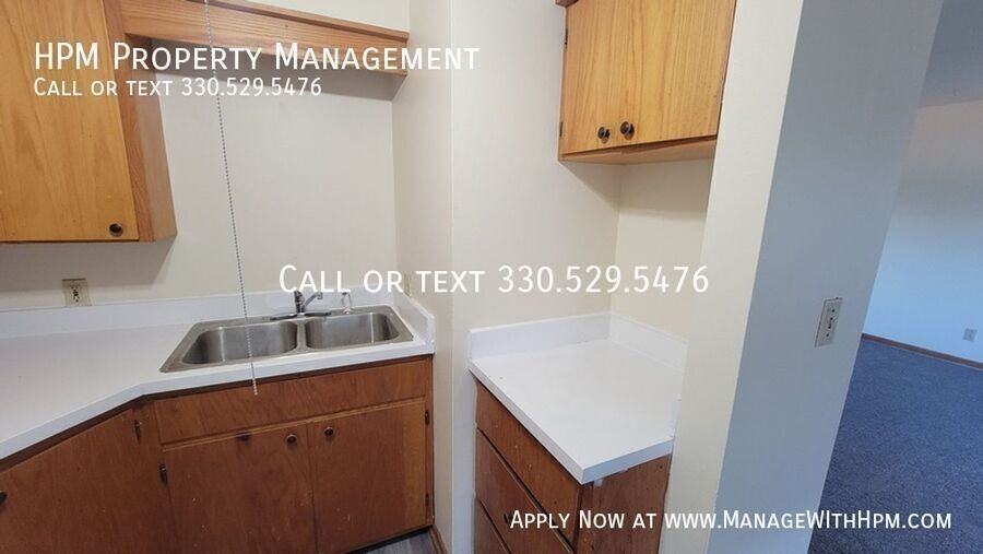 926 Florida Ave #E - Photo 5 of 10