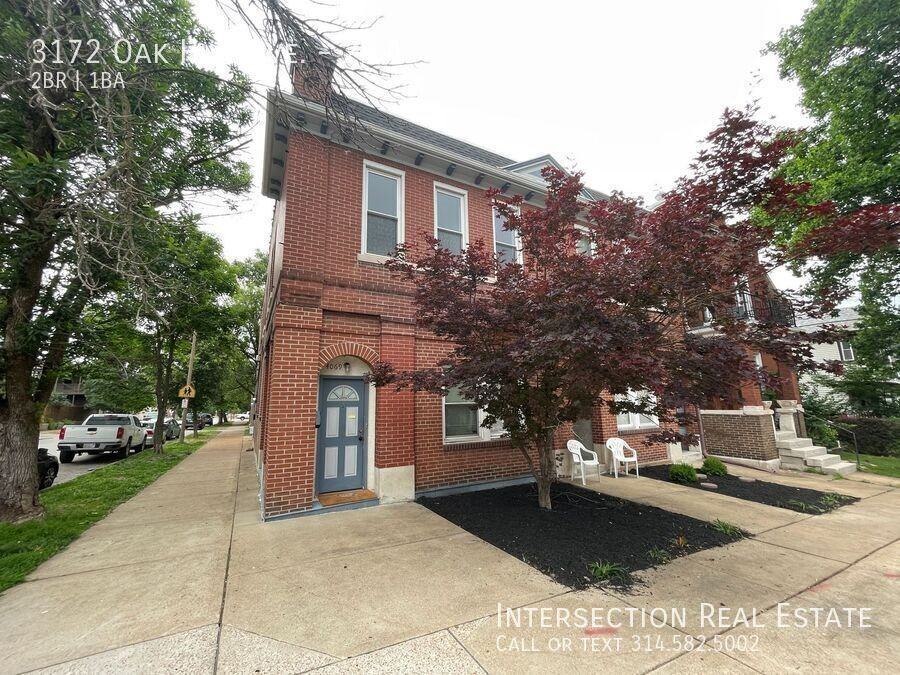 3172 Oak Hill Ave #2FA - Photo 2 of 15