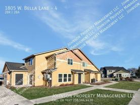1805 W Bella Ln #4 - Photo 1 of 1