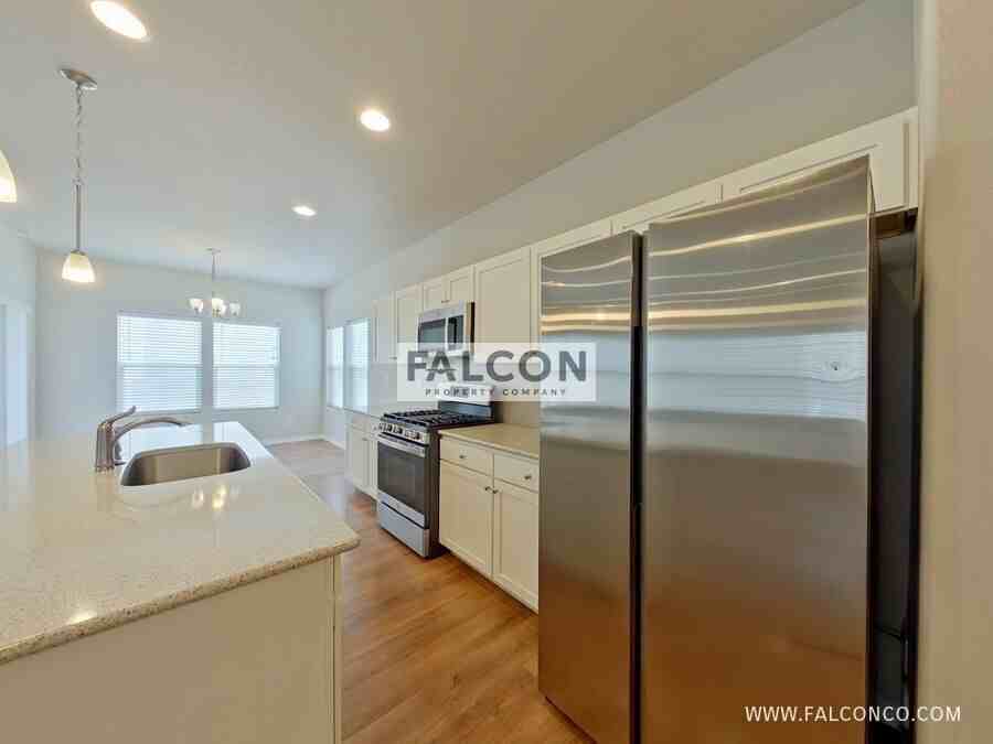 4271 Samaritan Loop - Photo 7 of 24