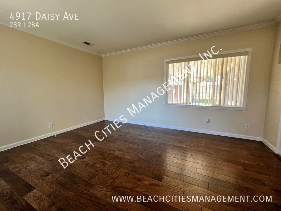 4917 Daisy Ave - Photo 4 of 29