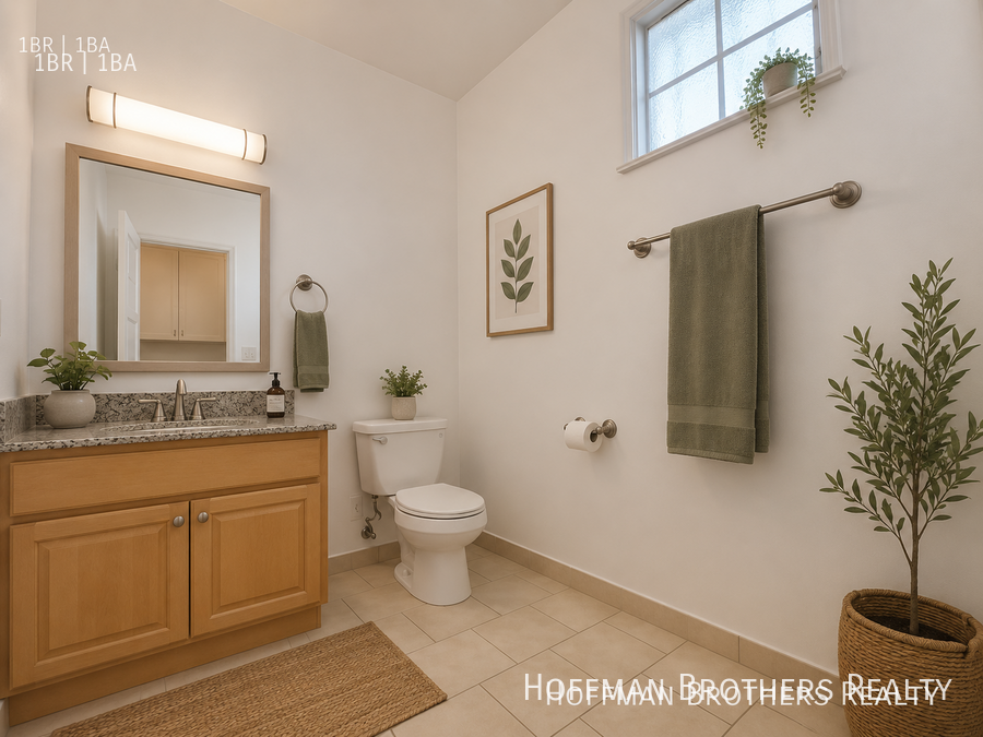 706 N Curson Ave #3 - Photo 5 of 8