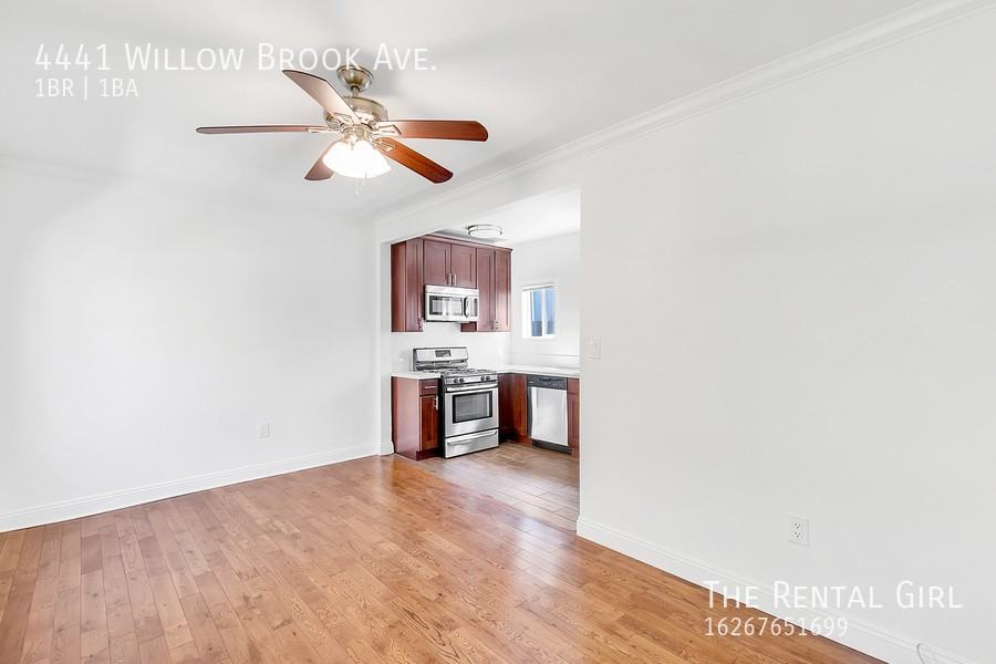 4441 Willow Brook Ave - Photo 3 of 14