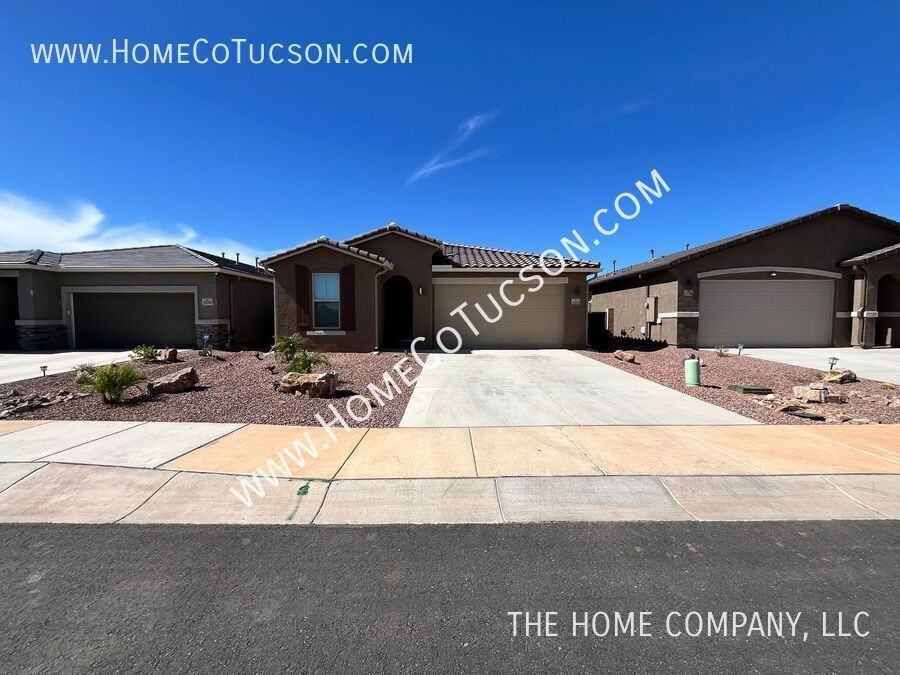 35030 S Stargazer Ave - Photo 2 of 44