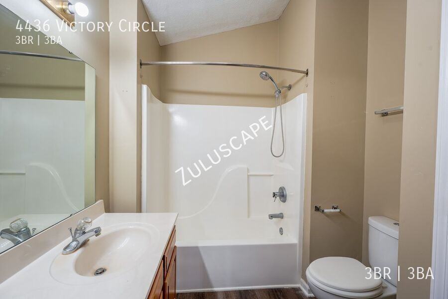 4436 Victory Cir - Photo 3 of 31