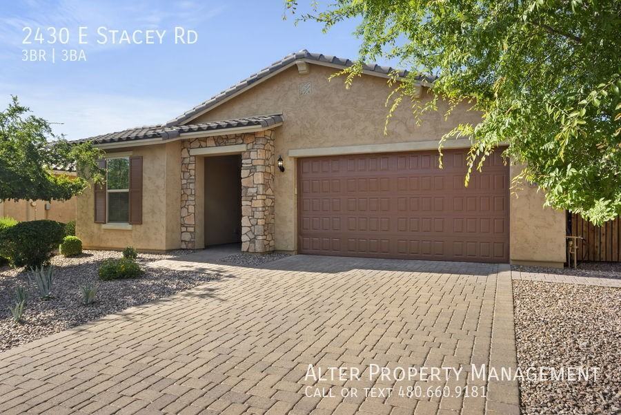 2430 E Stacey Rd - Photo 3 of 47