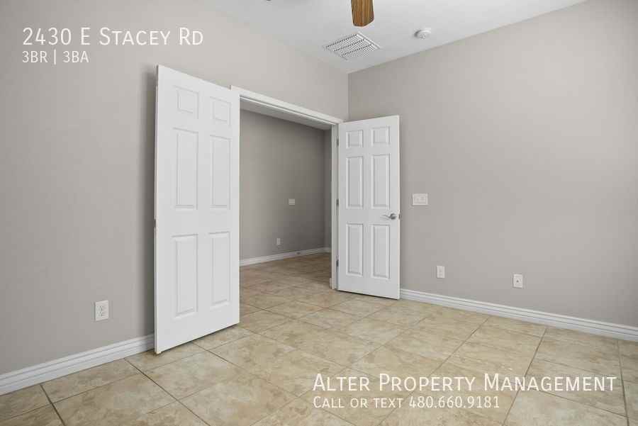 2430 E Stacey Rd - Photo 7 of 47