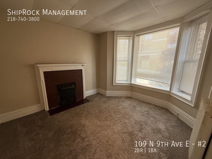 109 N 9th Ave E #2 - Photo 4 of 18