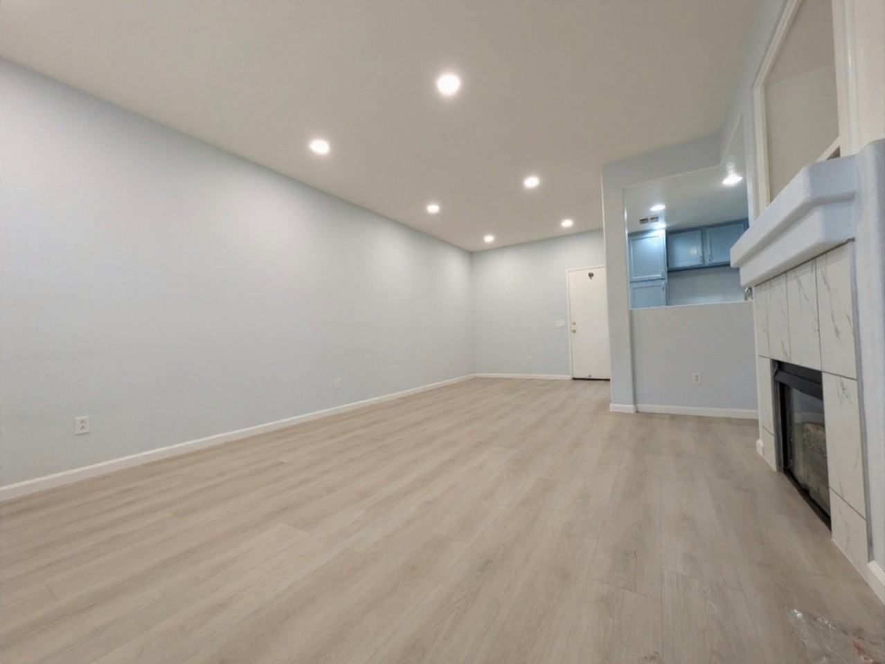 25773 Perlman Pl #B - Photo 6 of 12