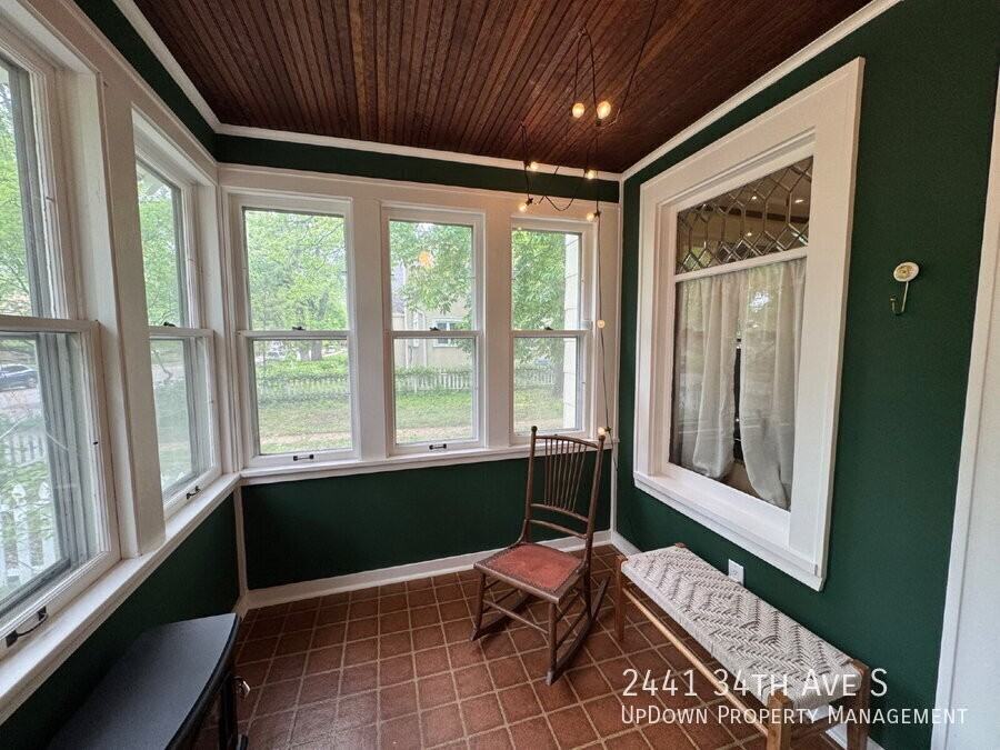 2441 34th Ave S - Photo 2 of 39