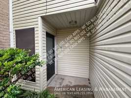 featured image of 1212 N Major Dr #4S
