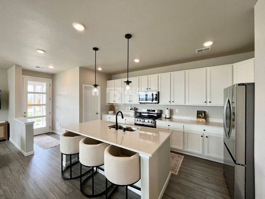 2755 Optimista Pl - Photo 5 of 18