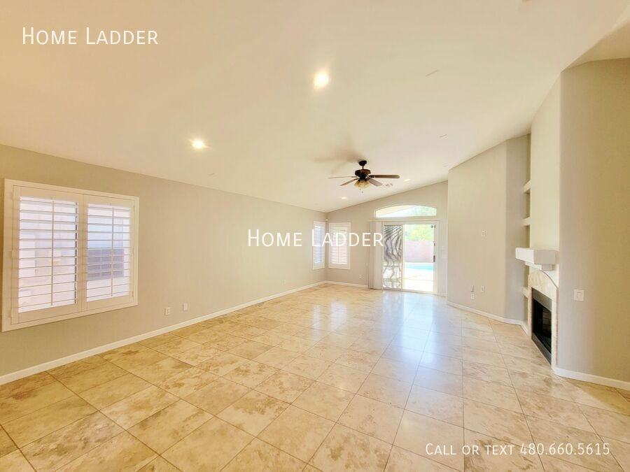 20238 N 9th St - Photo 2 of 21