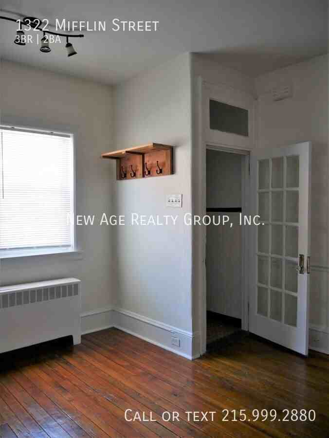 1322 Mifflin St - Photo 6 of 33