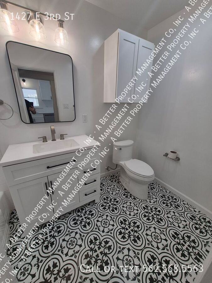 1427 E 3rd St - Photo 6 of 11