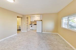 featured image of 3257 Delaware St #05