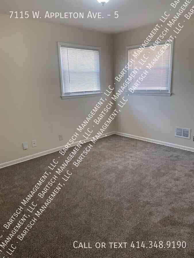 7115 W Appleton Ave #5 - Photo 4 of 6