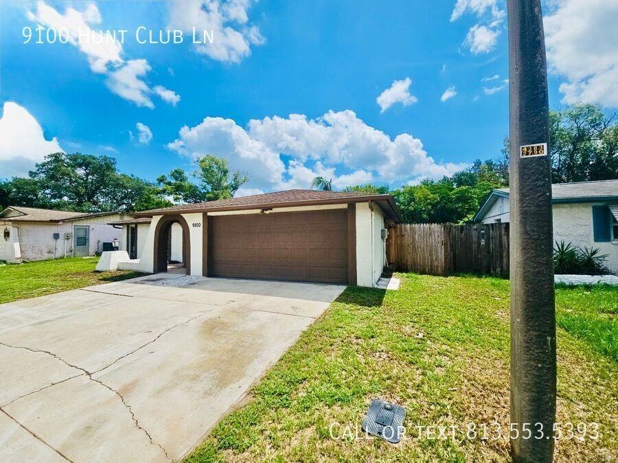 9100 Hunt Club Ln - Photo 4 of 50