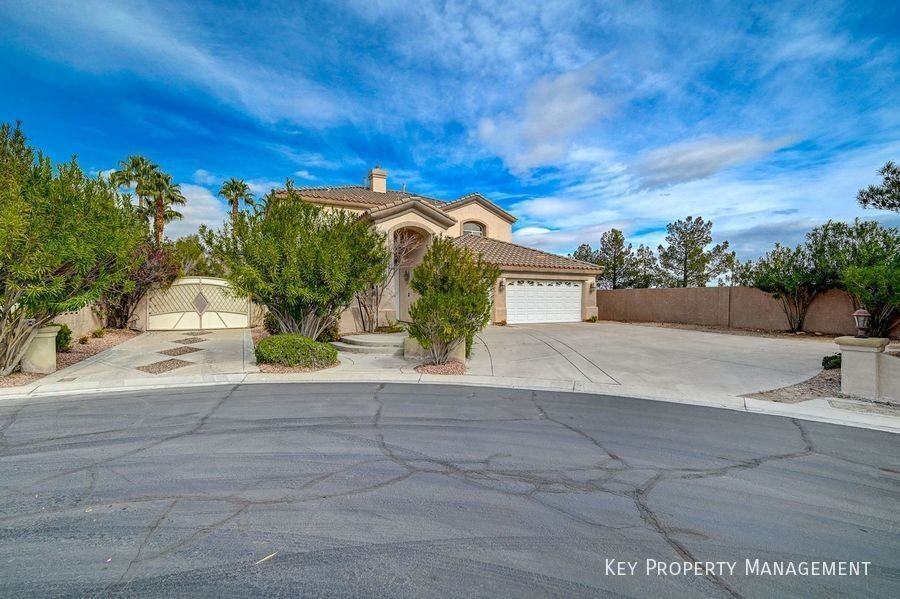 9462 Castillana Ct - Photo 2 of 50