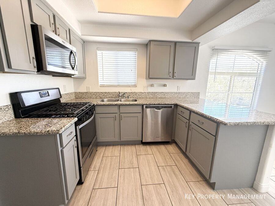 8432 Running Deer Ave #204 - Photo 3 of 24