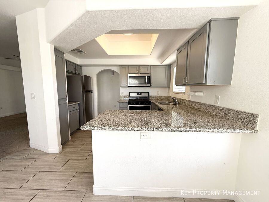 8432 Running Deer Ave #204 - Photo 5 of 24