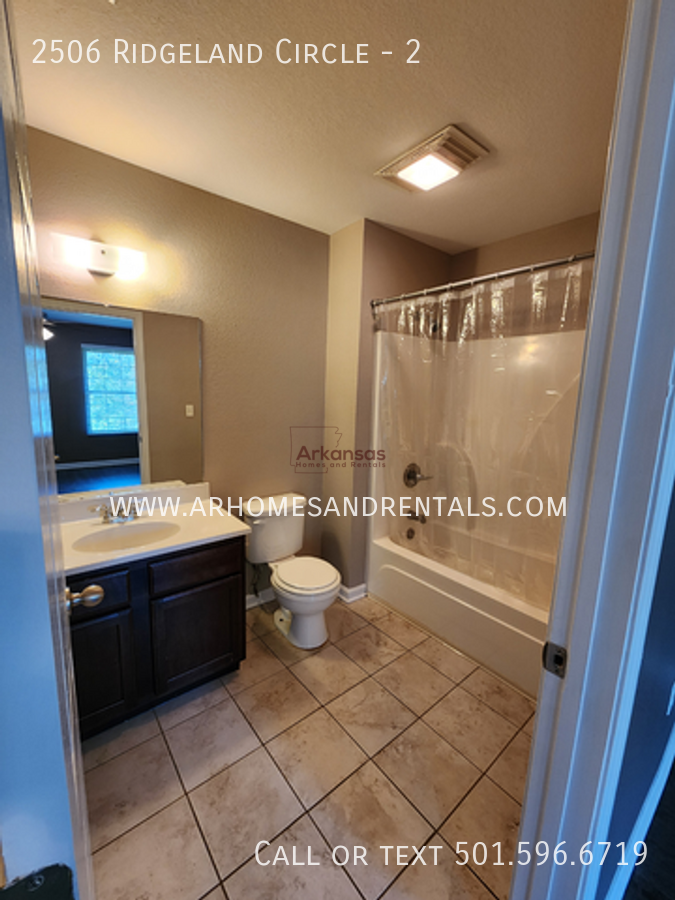 2506 Ridgeland Cir #2 - Photo 6 of 17
