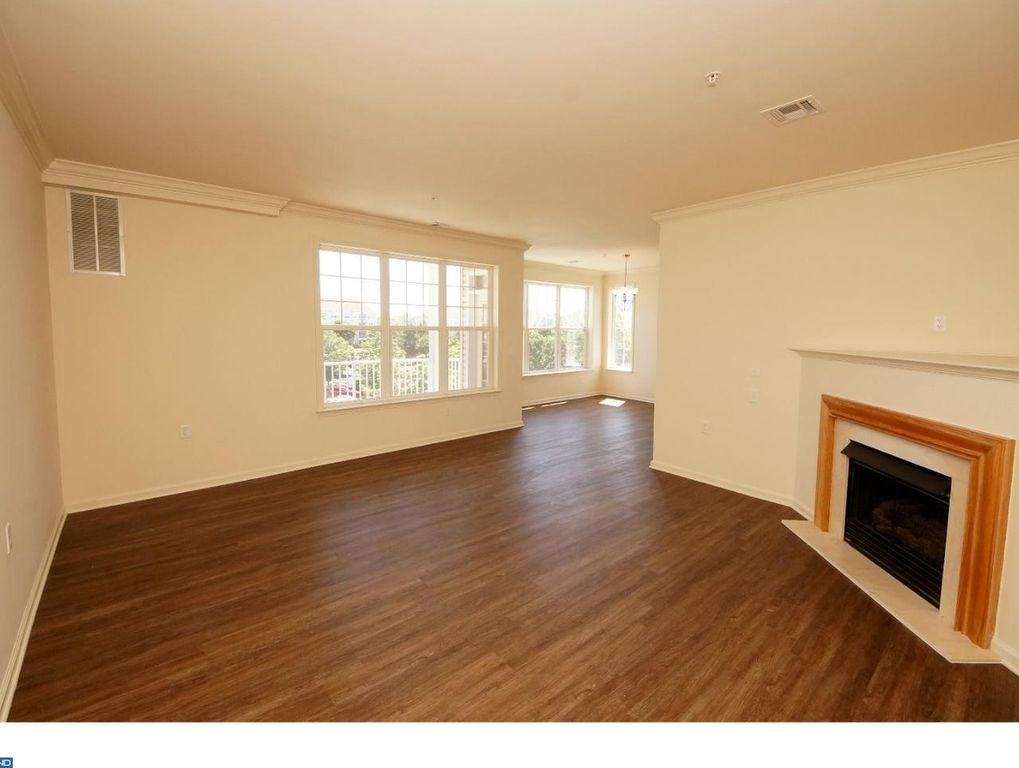 631 Masterson Ct #NA - Photo 4 of 5