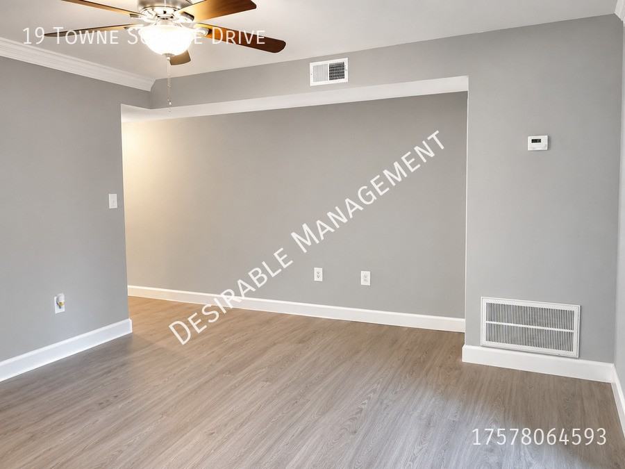 19 Towne Square Dr - Photo 2 of 17