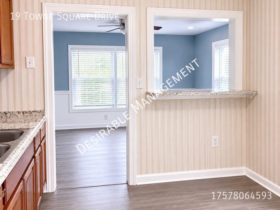 19 Towne Square Dr - Photo 5 of 17